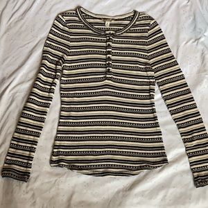 Women’s lucky brand shirt